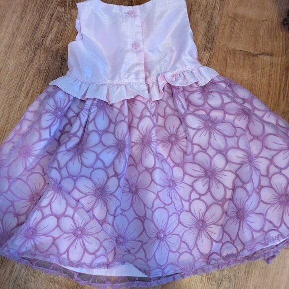 9-12 Month Dress ($5 For $25 Bundle) - Picture 3 of 3